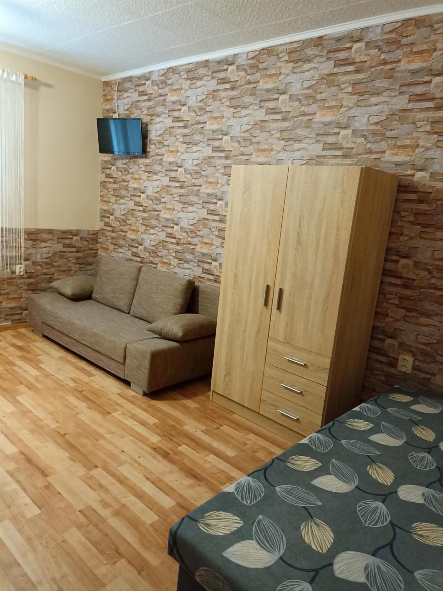 Abturist Penzion Štúrovo Екстериор снимка